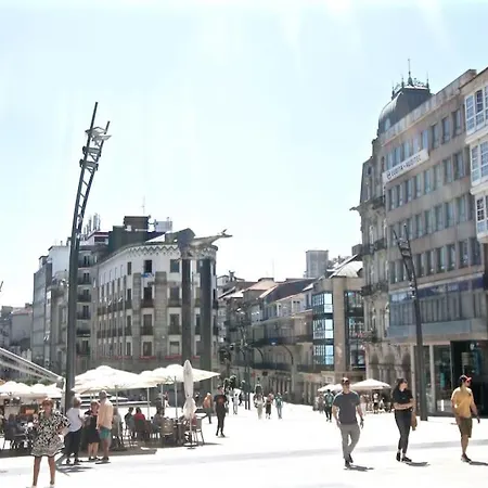 Διαμέρισμα En Un Edificio Senorial: Duplex Totalmente Nuevo. *