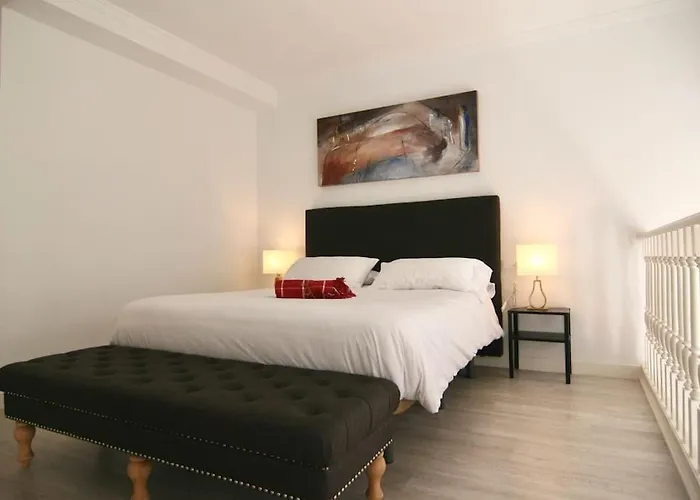 P Sanz 1, 405 By Ybh Comarca de Vigo